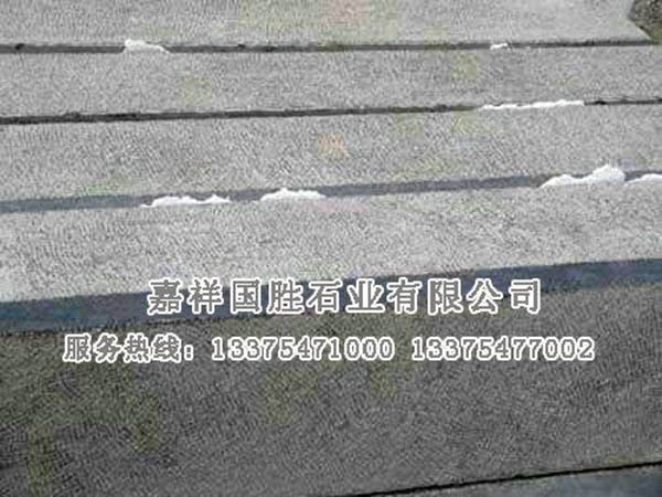 路沿石1.jpg