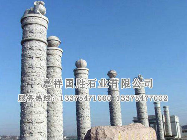 龙柱.jpg